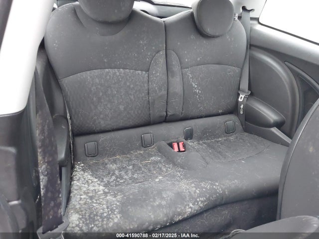 2009 MINI COOPER WMWMF33549TW72435 Photo 7