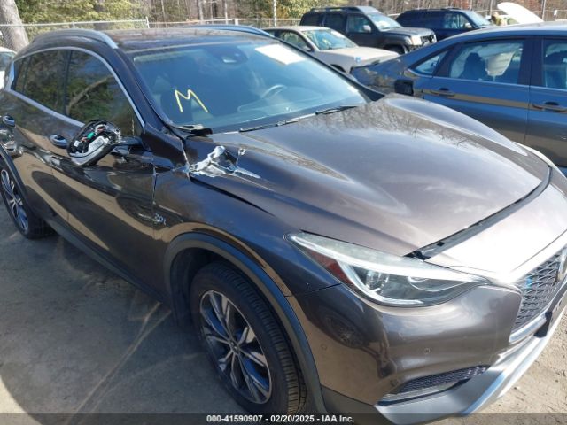 SJKCH5CR9HA019856 Infiniti Qx30 Premium