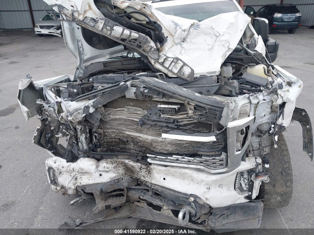 41590922 :رقم المزاد ، 1GT49WEY7MF181559 vin ، 2021 Gmc Sierra 3500hd 4wd  Long Bed Denali مزاد بيع