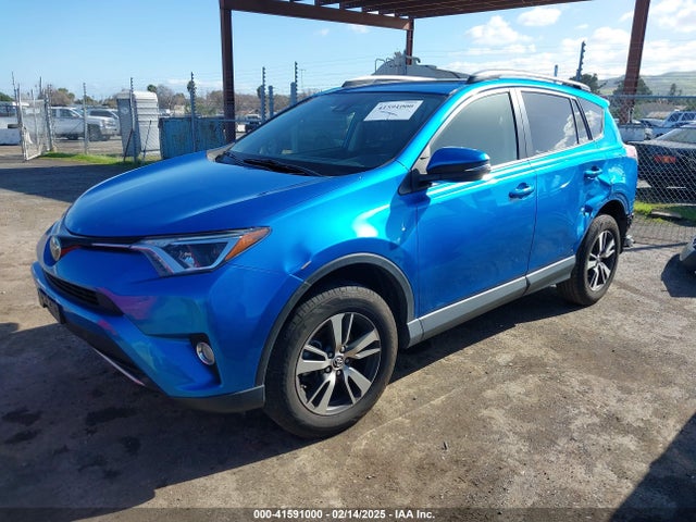 JTMWFREV2JJ748052 Toyota Rav4 Adventure/xle