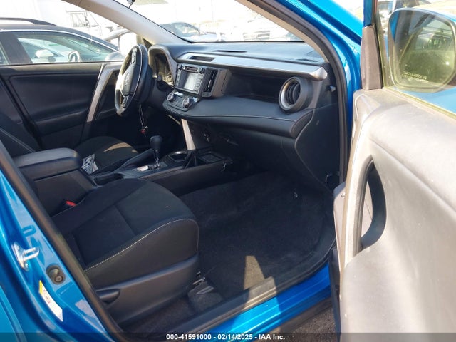 JTMWFREV2JJ748052 Toyota Rav4 Adventure/xle