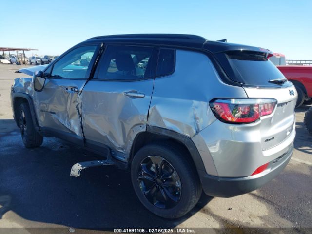 3C4NJDBB6JT299247 Jeep Compass Altitude 4x4
