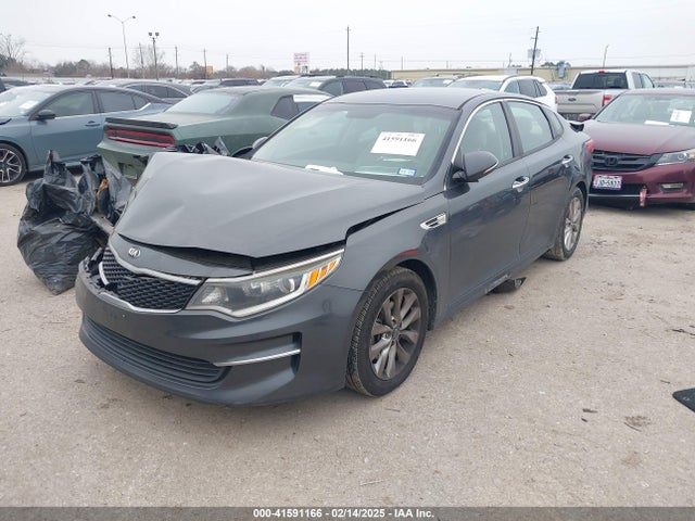 5XXGT4L33HG131596 KIA Optima Lx