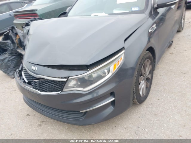 5XXGT4L33HG131596 KIA Optima Lx