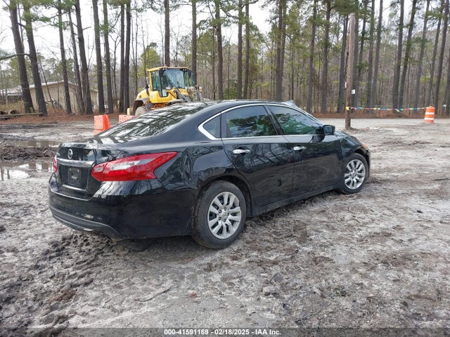 1N4AL3AP4JC164558 Nissan Altima 2.5 S