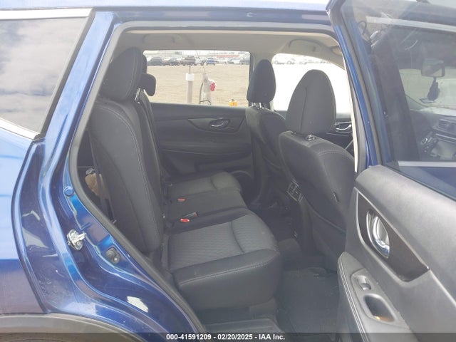 JN8AT2MTXLW037672 Nissan Rogue Sv Fwd