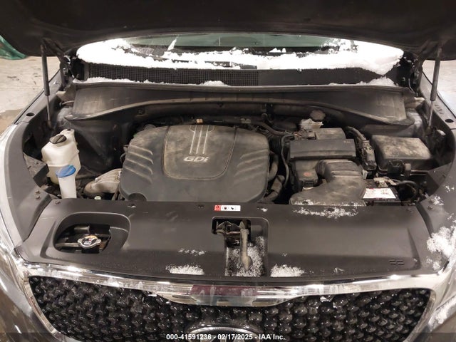 5XYPHDA55GG080165 KIA Sorento 3.3l Ex