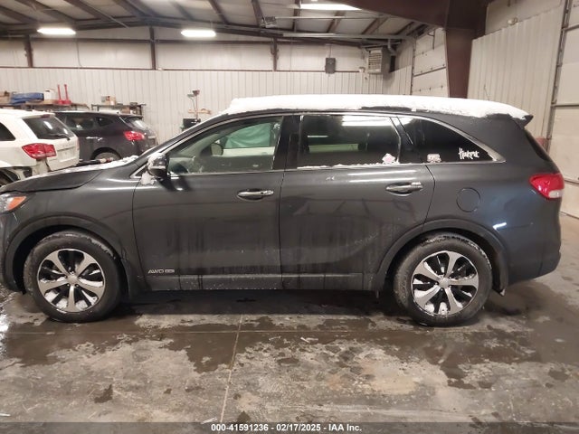 5XYPHDA55GG080165 KIA Sorento 3.3l Ex