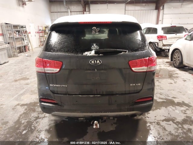 5XYPHDA55GG080165 KIA Sorento 3.3l Ex