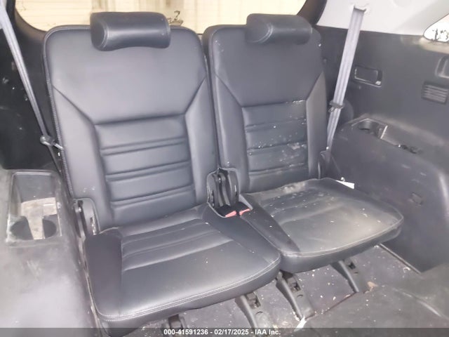 5XYPHDA55GG080165 KIA Sorento 3.3l Ex