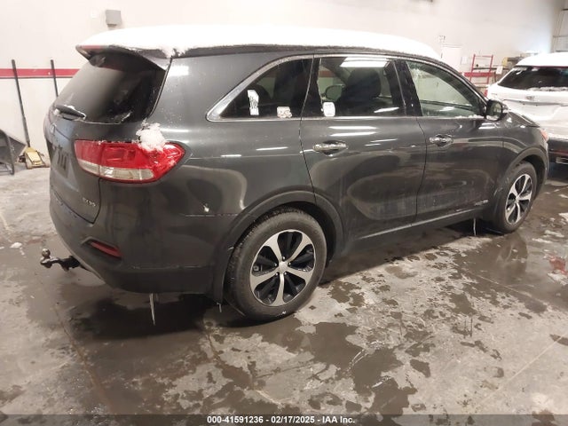 5XYPHDA55GG080165 KIA Sorento 3.3l Ex