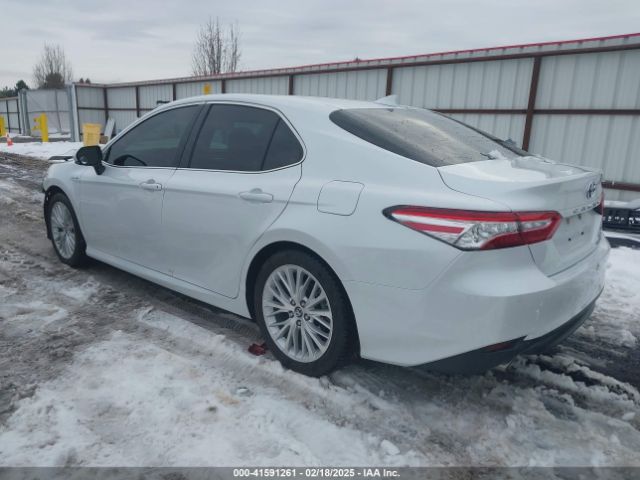 4T1B21HK7KU513445 Toyota Camry Hybrid Xle