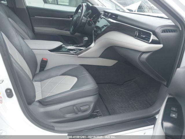 4T1B21HK7KU513445 Toyota Camry Hybrid Xle