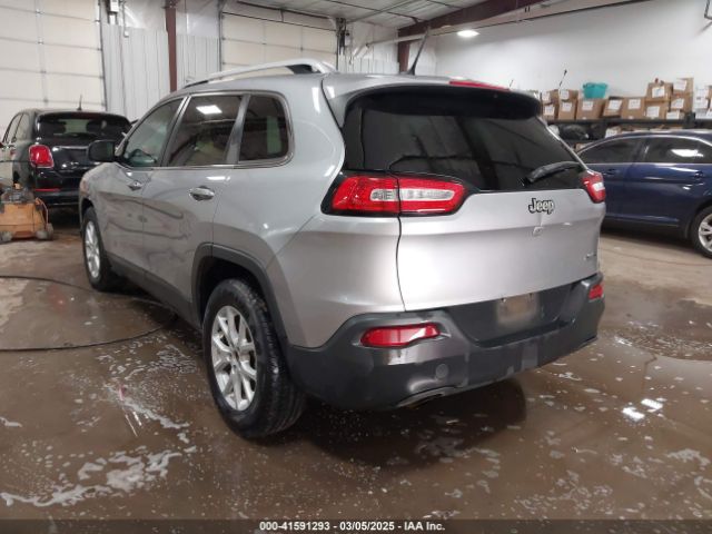 1C4PJLCB4HW610440 Jeep Cherokee Latitude Fwd