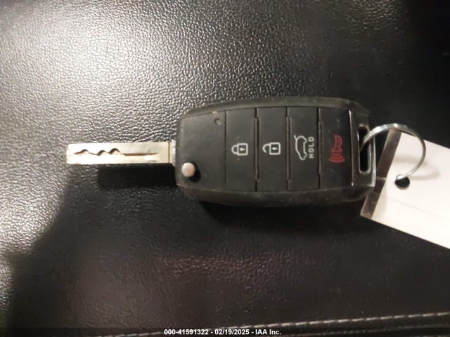 KIA Sorento 2.0t Ex 2016 5XYPHDA11GG010465 Image 11