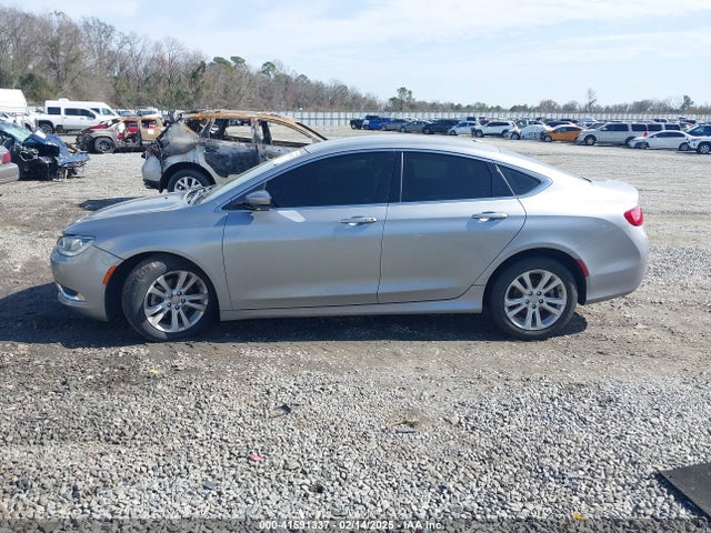 Chrysler 200 Limited 2015 1C3CCCAB5FN539431 Image 14