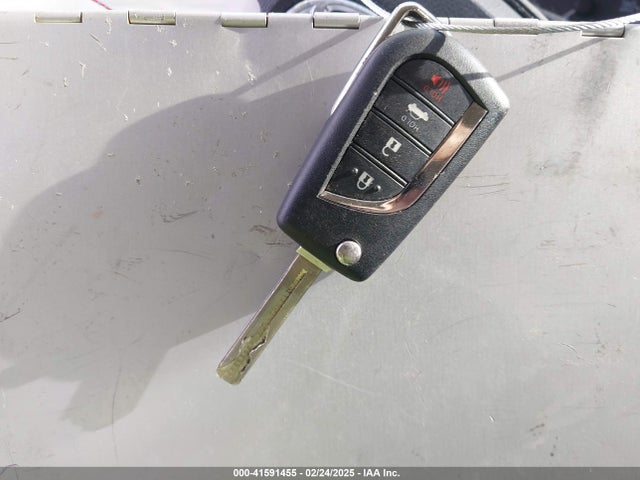 5YFB4MDE1RP139373 Toyota COROLLA LE