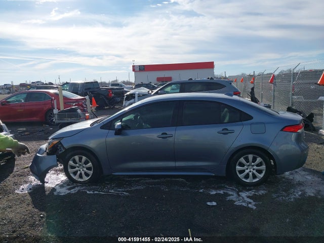 5YFB4MDE1RP139373 Toyota COROLLA LE