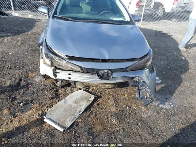 5YFB4MDE1RP139373 Toyota COROLLA LE