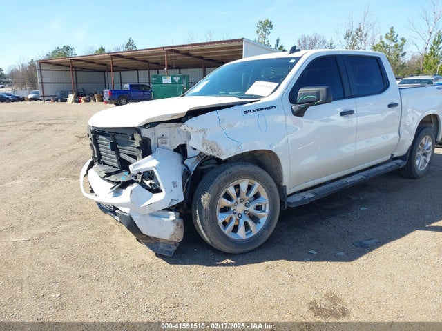 1GCPDBEK0NZ547605 Chevrolet Silverado 1500 4wd  Short Bed Custom