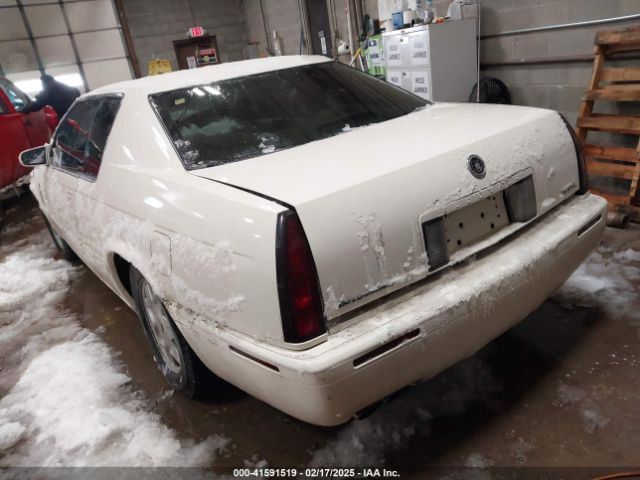 2002 CADILLAC ELDORADO 1G6EC12922B105762 Photo 2