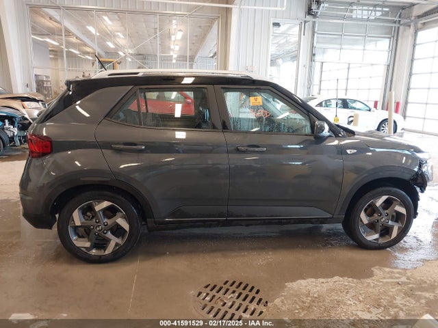 Hyundai Venue Limited 2024 KMHRC8A31RU282690 Image 14