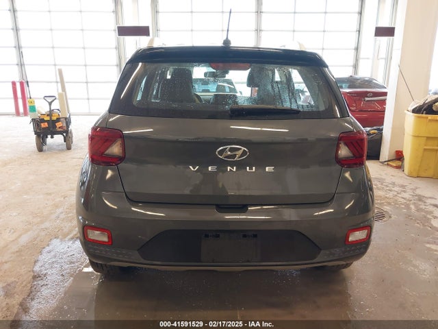 Hyundai Venue Limited 2024 KMHRC8A31RU282690 Image 17