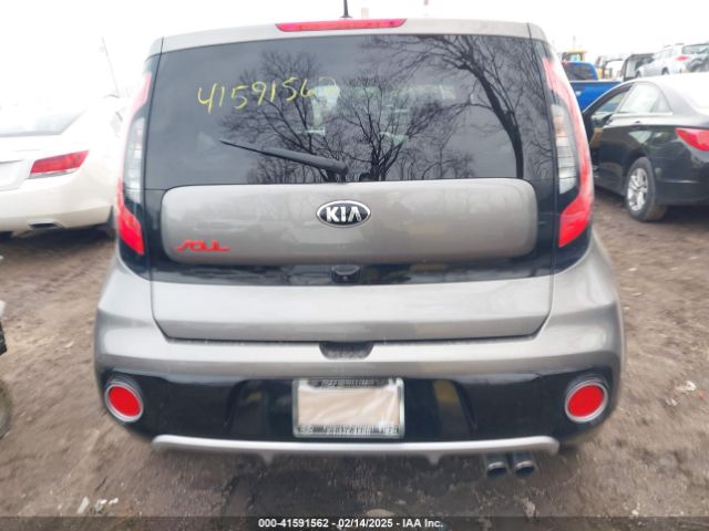 KNDJX3AA9J7557040 KIA Soul !