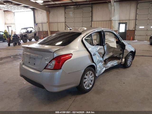 3N1CN7AP2KL879691 Nissan Versa 1.6 Sv