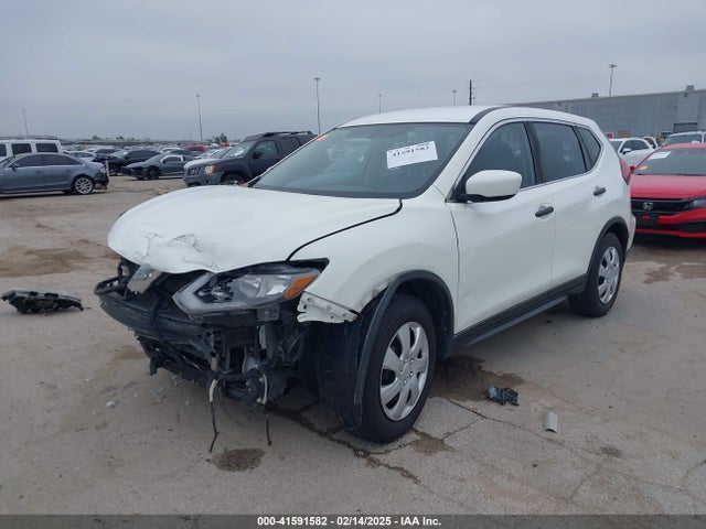 Nissan ROGUE S 2018 JN8AT2MT1JW463795 Image 2