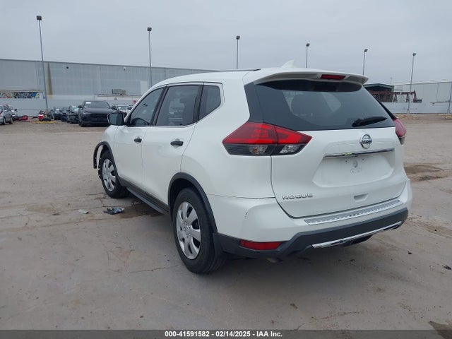 Nissan ROGUE S 2018 JN8AT2MT1JW463795 Image 3