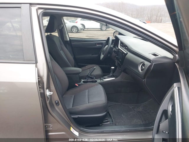 Toyota COROLLA LE 2017 5YFBURHE9HP636578 Image 5
