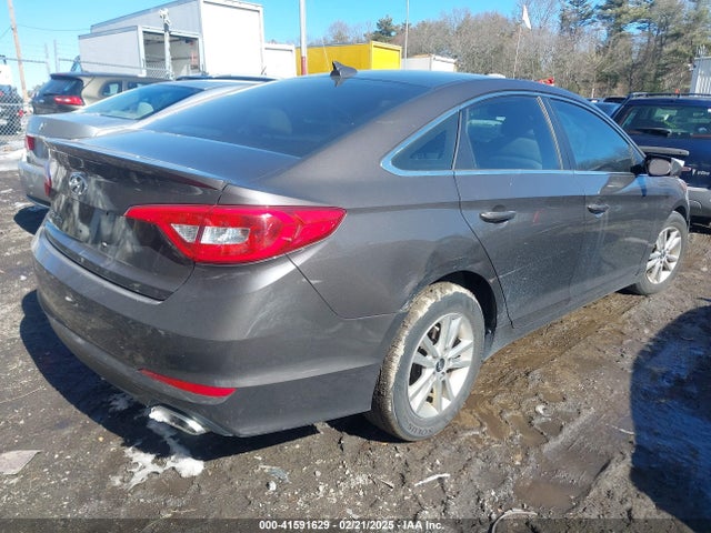 5NPE24AF4FH214608 Hyundai SONATA SE
