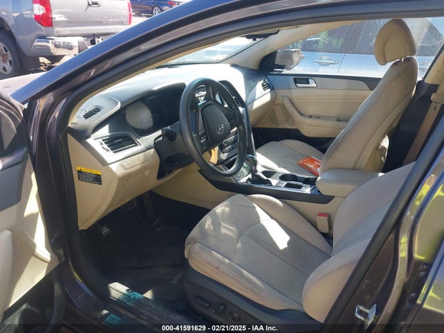 5NPE24AF4FH214608 Hyundai SONATA SE