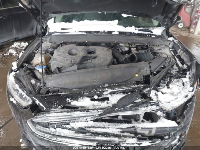 3FA6P0T95GR270888 Ford FUSION SE