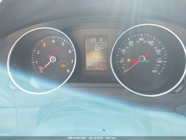 3VW267AJ8GM312207 Volkswagen Jetta 1.4t S