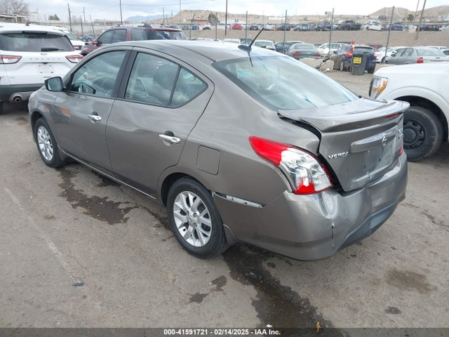 3N1CN7AP5HL802581 Nissan Versa 1.6 Sv