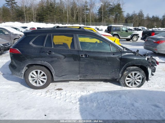 7MUCAAAG9PV052283 Toyota Corolla Cross Le