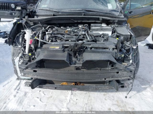 7MUCAAAG9PV052283 Toyota Corolla Cross Le