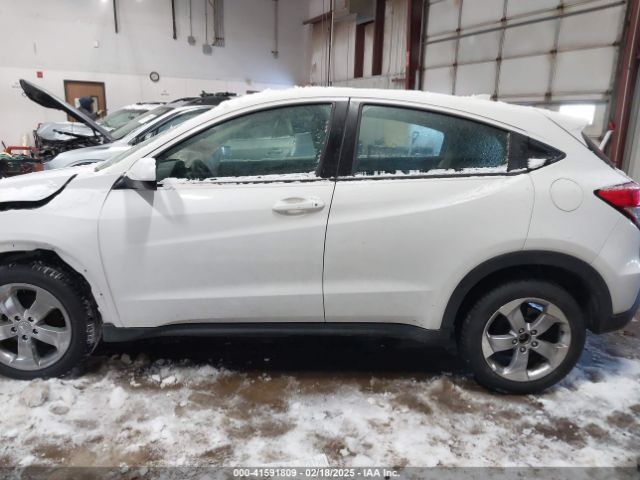 3CZRU6H32MM713847 Honda Hr-v Awd Lx