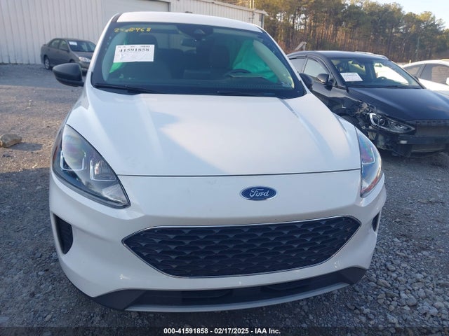 1FMCU0G64NUA45143 Ford ESCAPE SE