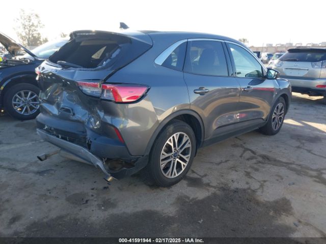 2022 FORD ESCAPE 1FMCU0H68NUA70318 Photo 3
