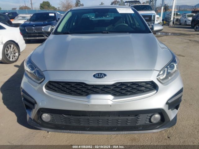 3KPF24AD0KE077118 KIA Forte Lxs