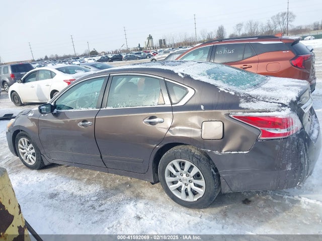 Nissan Altima 2.5 S 2014 1N4AL3AP3EC118418 Image 15