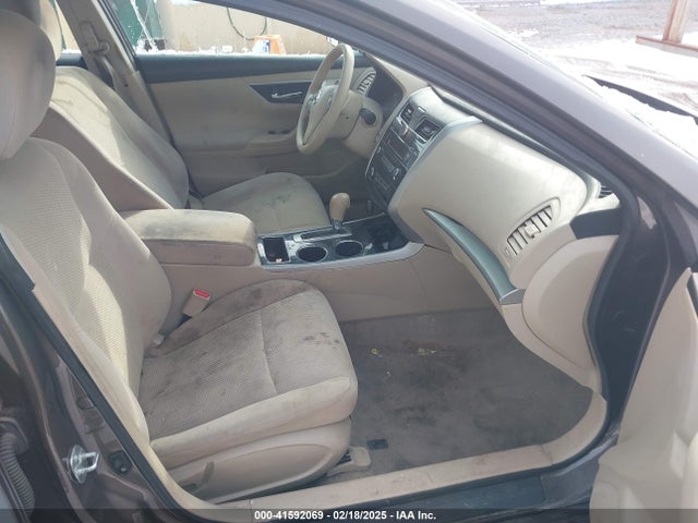 Nissan Altima 2.5 S 2014 1N4AL3AP3EC118418 Image 5