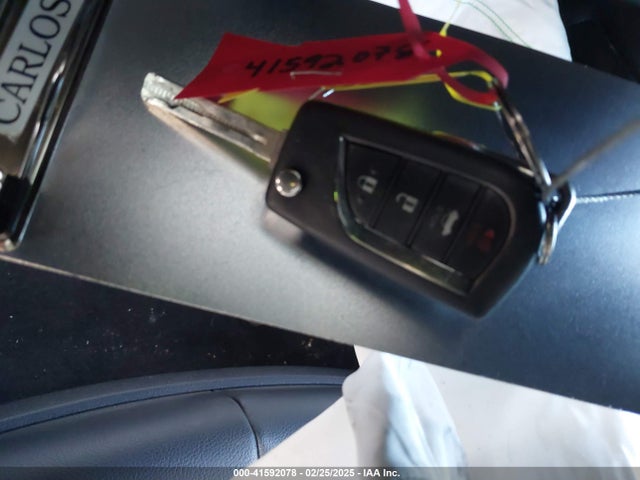 4T1G11AK0MU412835 Toyota CAMRY SE