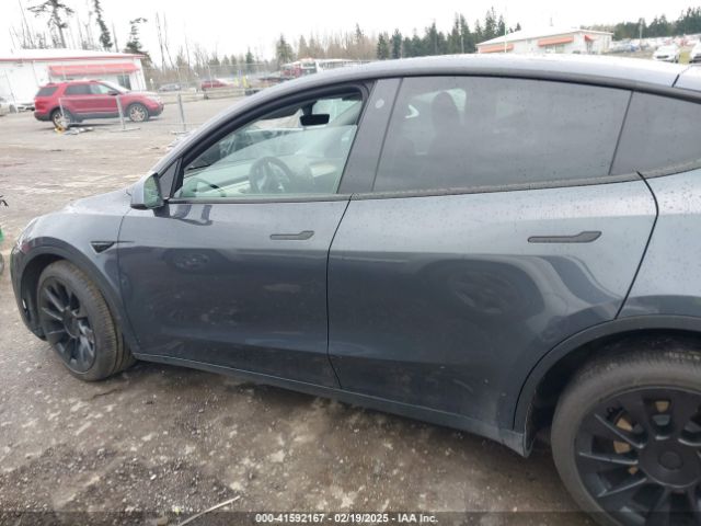 5YJYGDEE3MF255744 Tesla Model Y Long Range Dual Motor All-wheel Drive
