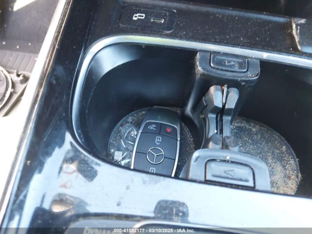 W1N4M4HBXMW099604 Mercedes-Benz Glb 250 4matic