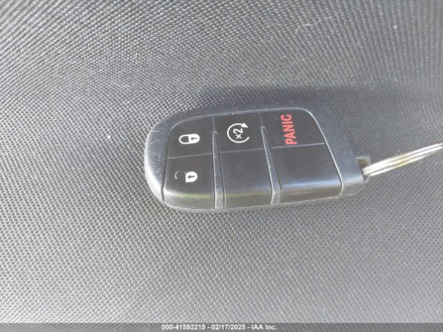 ZACNJABB5LPL31322 Jeep Renegade Latitude Fwd