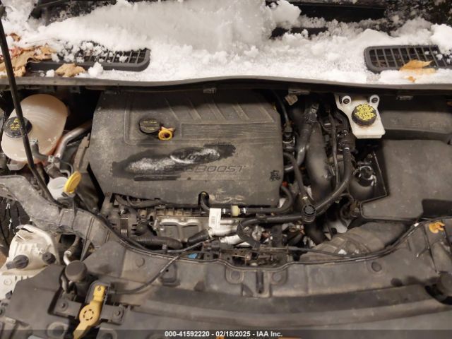 1FMCU9HD0JUC25392 Ford ESCAPE SEL